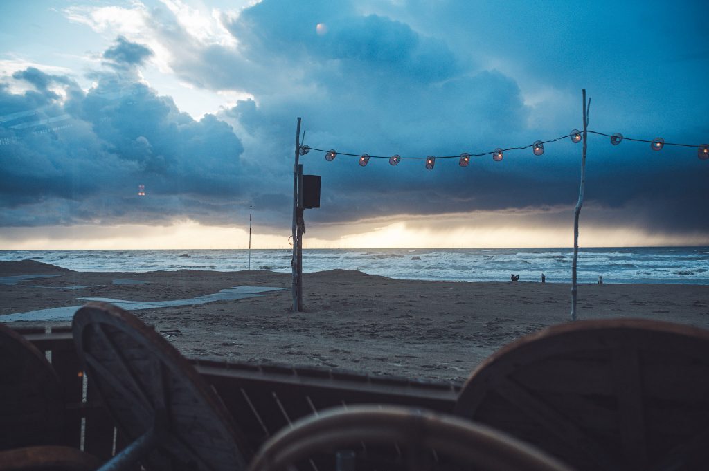 Florian Jacob - Niederlande - Zandvoort - Dinner am Strand - Kayuca